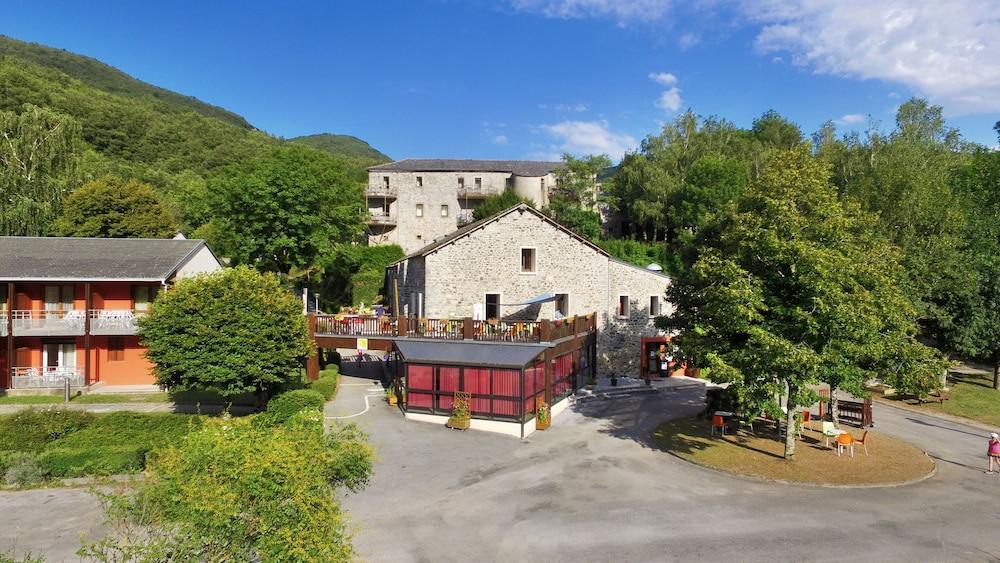 Vvf Sud Aveyron Hotel Brusque Kültér fotó