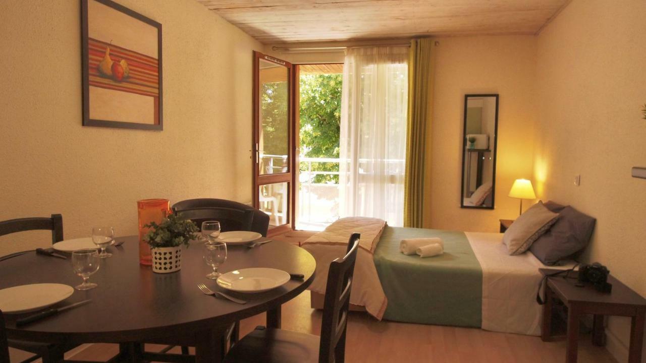 Vvf Sud Aveyron Hotel Brusque Kültér fotó